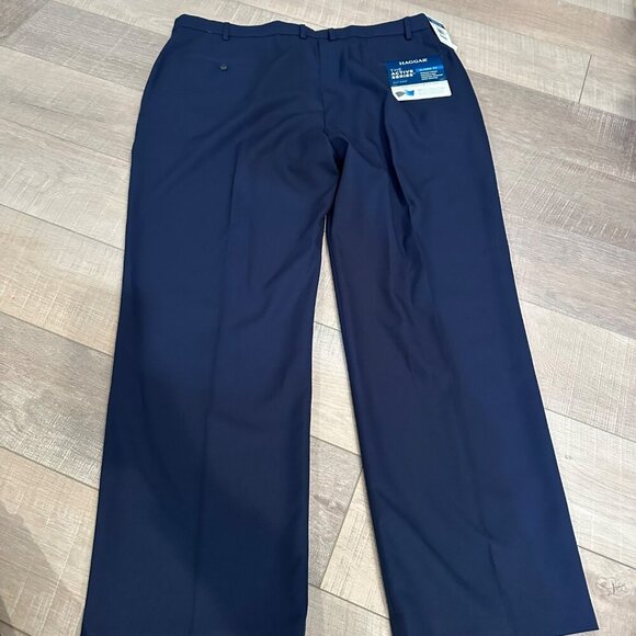 HAGGAR CLASSIC FIT BLUE SUIT PANTS 44 X 32 NEW FLEX WAIST - Picture 9 of 11